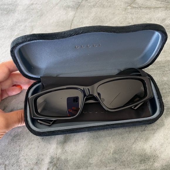 Gucci Accessories - Gucci unisex sunglasses
